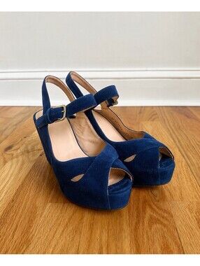 Stuart Weitzman Navy Blue Suede Wedge Sandals 7.5 Wide